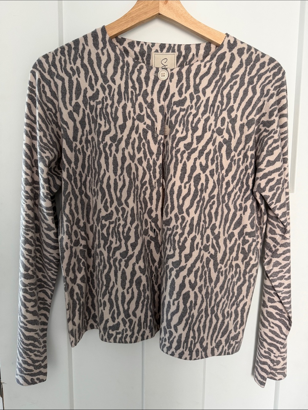Sioni Beige and Gray Animal Print Cardigan